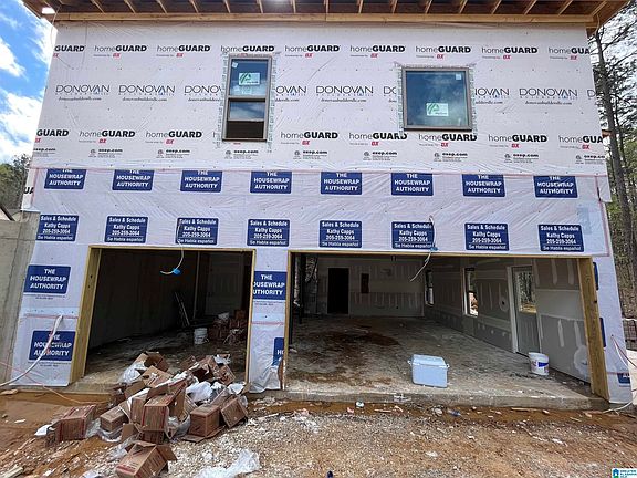 2nd image of 2081 Grey Oaks Ct