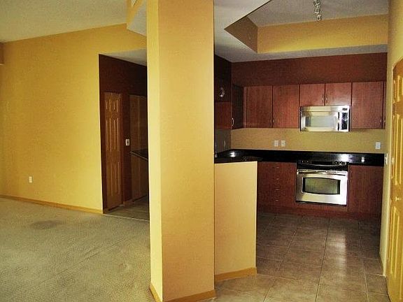 4th image of 804 E Windward Way APT 714