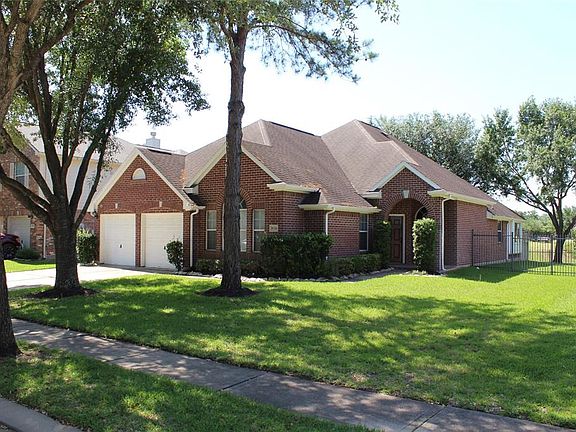 3rd image of 16214 S Southern Stone Dr