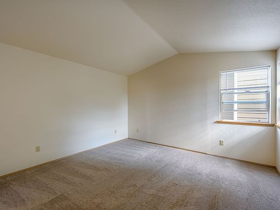 3rd image of 11529 12th Ave NE
