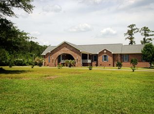 312 Batchelor Rd, Richlands, NC 28574