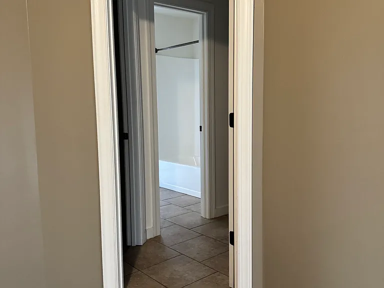 6121 Clubhouse Dr — Photo 69