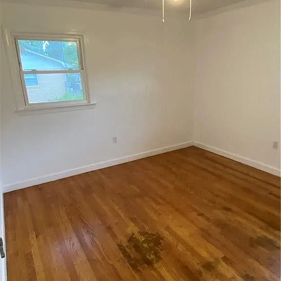 207 Corning St — Photo 7