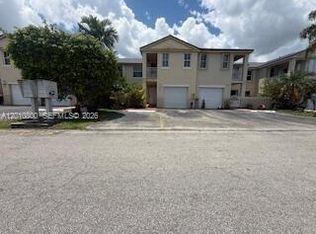 9167 Fontainebleau Blvd APT 6, Miami, FL 33172