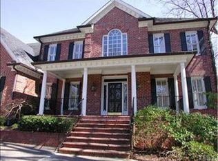 3202 Beaufort St, Raleigh, NC 27609