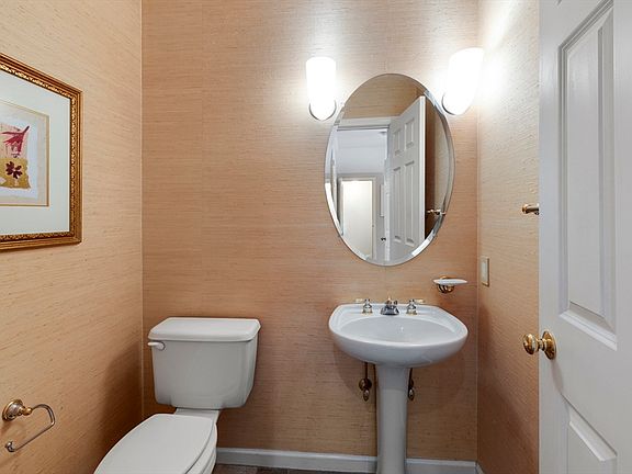 4th image of 163 Bishops Forest Dr Unit 163