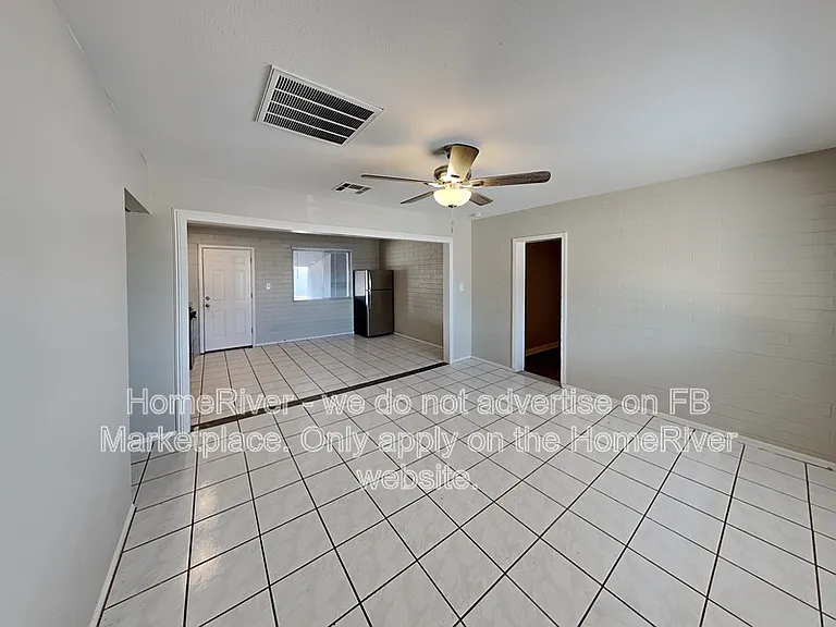 3801 W Tamarisk Ave — Photo 3