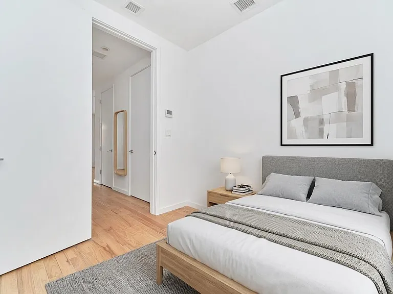 55 Hope St #210 — Photo 5