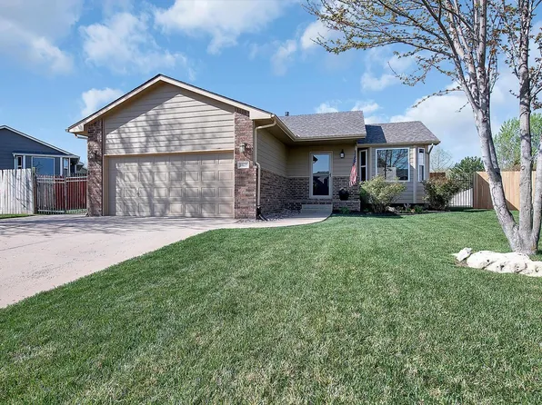 1025 W Basswood Dr, Andover, KS 67002