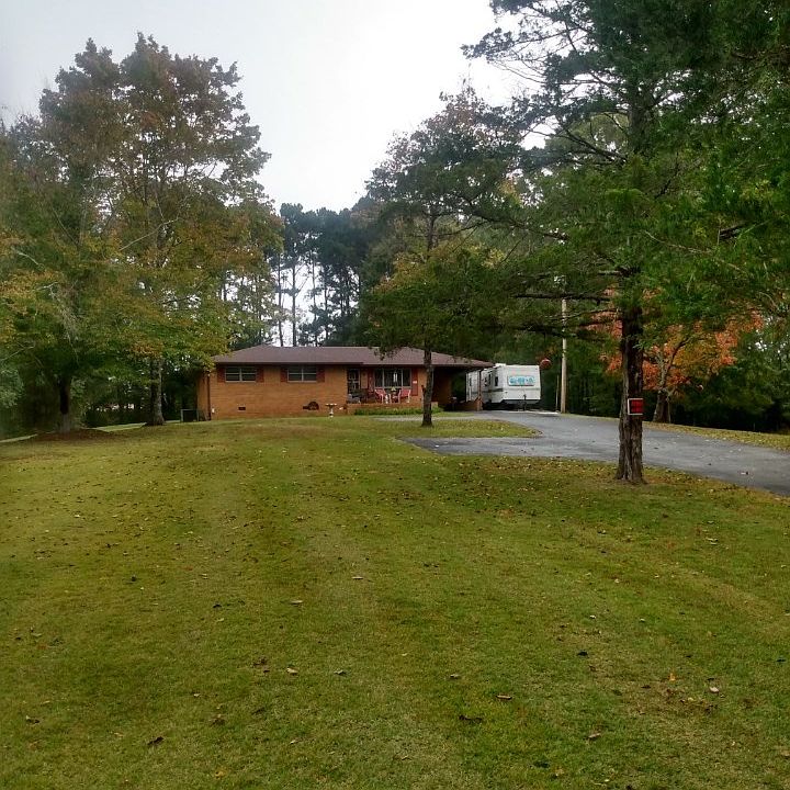 2nd image of 638 Houston Valley Rd