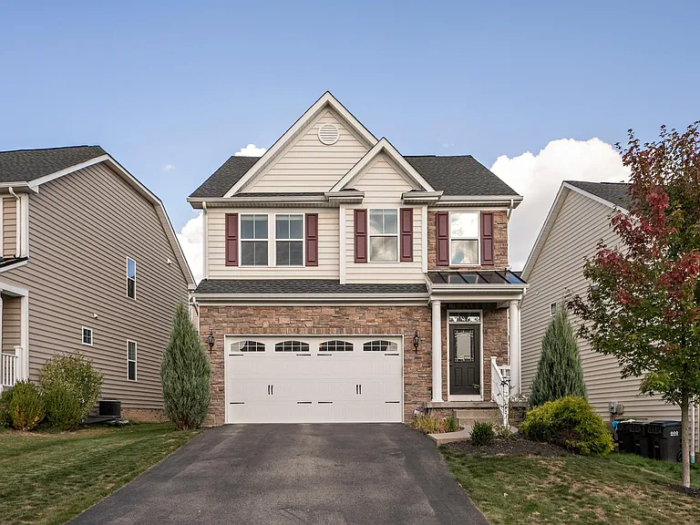 792 Village Club Dr — Photo 3