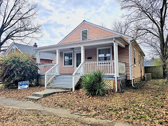 2nd image of 224 E 35th St