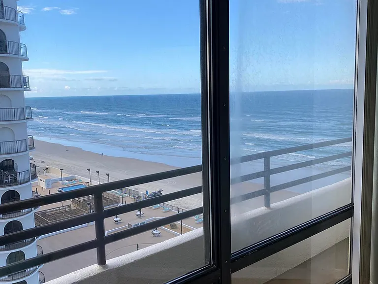 3013 Atlantic Ave #907 — Photo 9