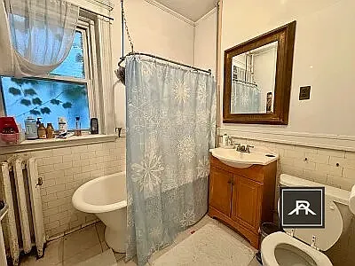 12 Euston St #1 — Photo 10