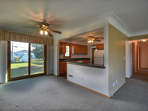 5th image of 10291 Boundary Ln