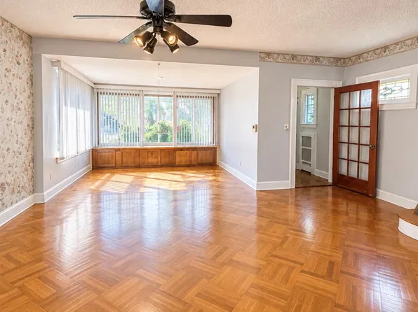 (undisclosed Address), Brooklyn, NY 11229