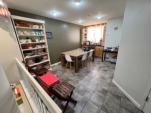4th image of 426 Galleria Dr APT 6