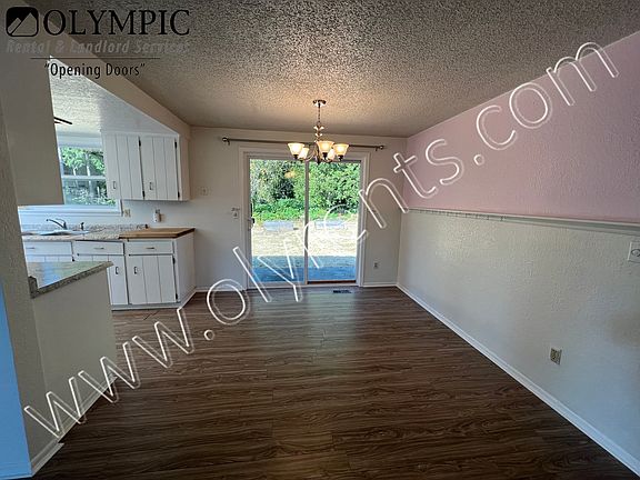 005 Dining Room (1)_08302022