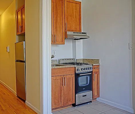 5th image of 3252 33rd St APT D9