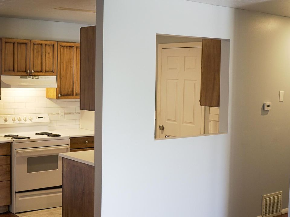 1st image of 4110 S Oak Meadows Dr APT 31