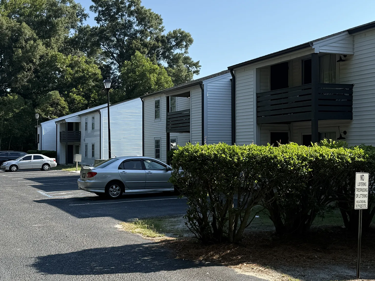 Logan Court - A-3 — Photo 1