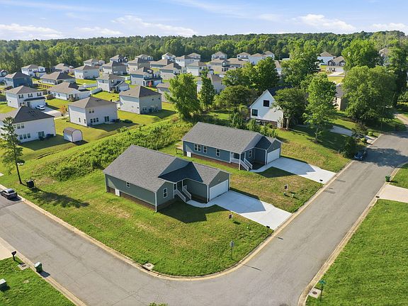 3rd image of 3600 Old Farm Ct