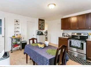 55-57 Dartmouth Pl, Newington, CT 06111