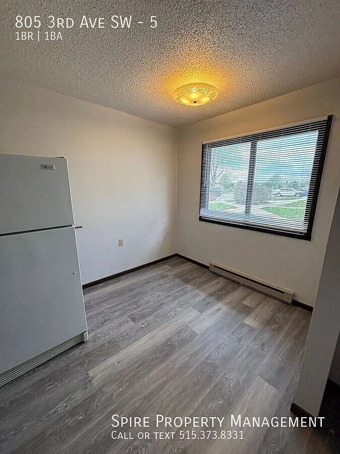 Central Iowa 1 Bed / 1 Bath Fresh Updates in a Quiet SmallTown Community — Photo 4