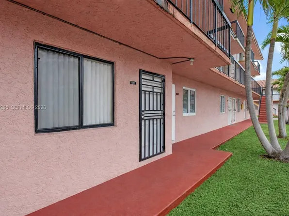 2178 W 60th St APT 18111, Hialeah, FL 33016
