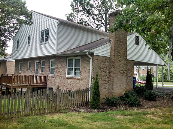 2nd image of 5411 Thetford Pl