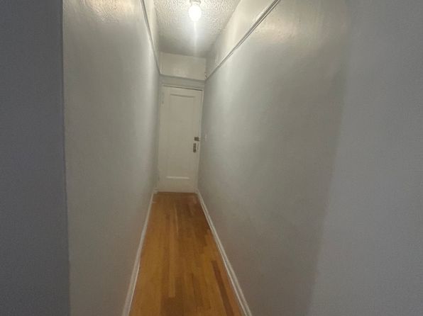 15 Radford St APT 4B