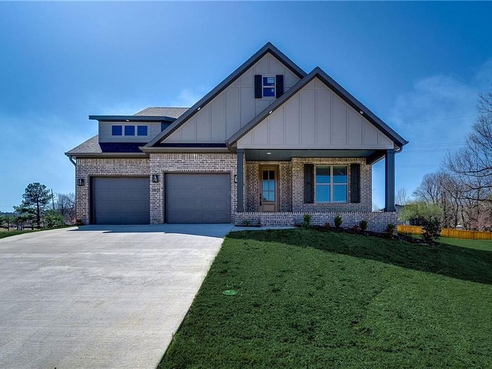 1st image of 3421 E Galaxy Cir
