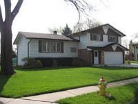 2nd image of 11 E Debbie Dr