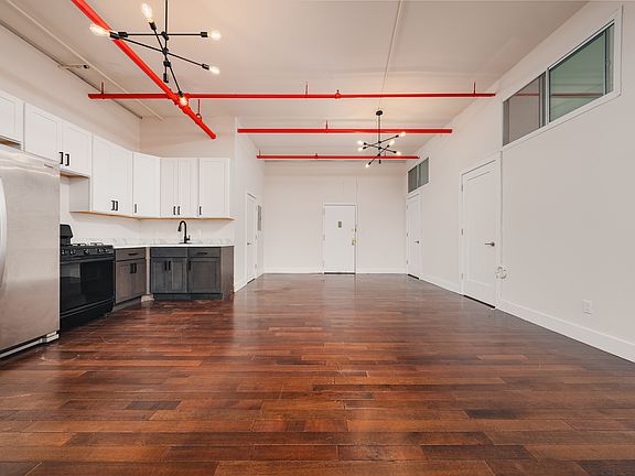 2nd image of 248 McKibbin St #2-O