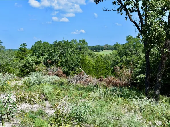 1217 Mallard Rd, Montague, TX 76251