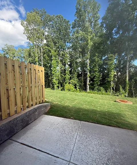 44 Berryville Dr — Photo 8
