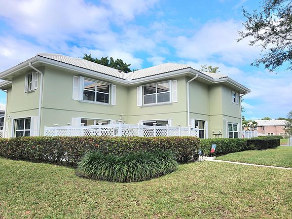 2nd image of 1811 Middleton Way