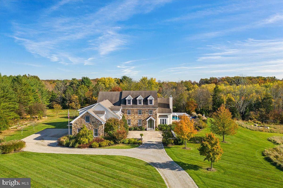 320 E Dark Hollow Rd, Pipersville, PA 18947 Zillow