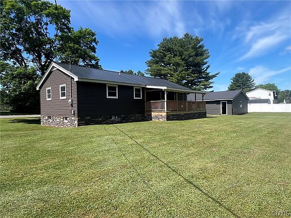 3rd image of 8804 Wheelock Dr