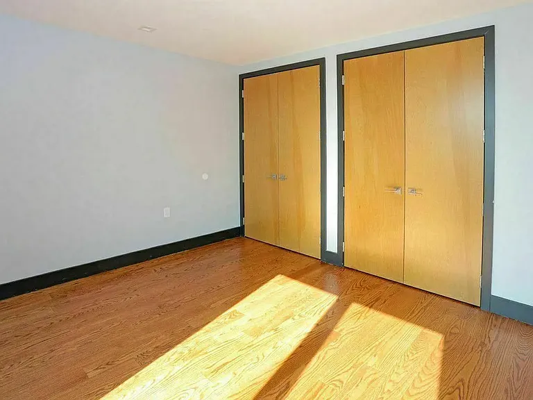 15 Cedar St #1B — Photo 7