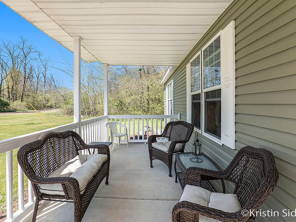23500 Eisenhower Rd Newaygo MI Zillow