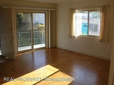 5th image of 311 S Clementine St APT A