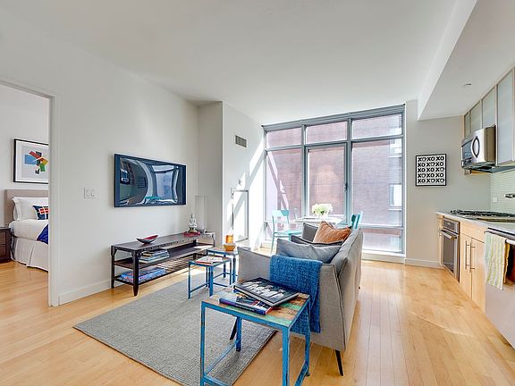 2nd image of 1 Northside Piers APT 4A