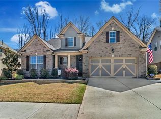 2537 Loughridge Dr, Buford, GA 30519