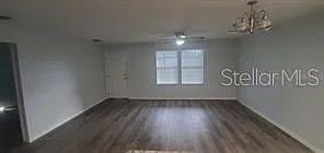284 Gardner Ln #E — Photo 5