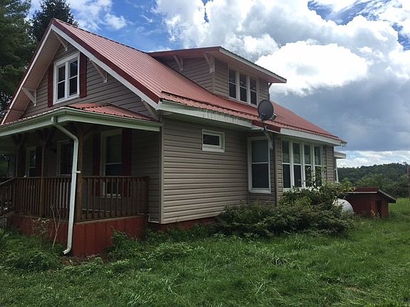 2nd image of 575 Beech Grove Ln