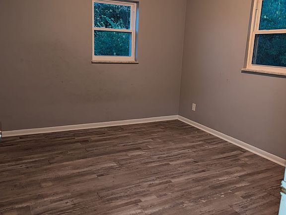 5th image of 2825 Westknolls Ln APT 3