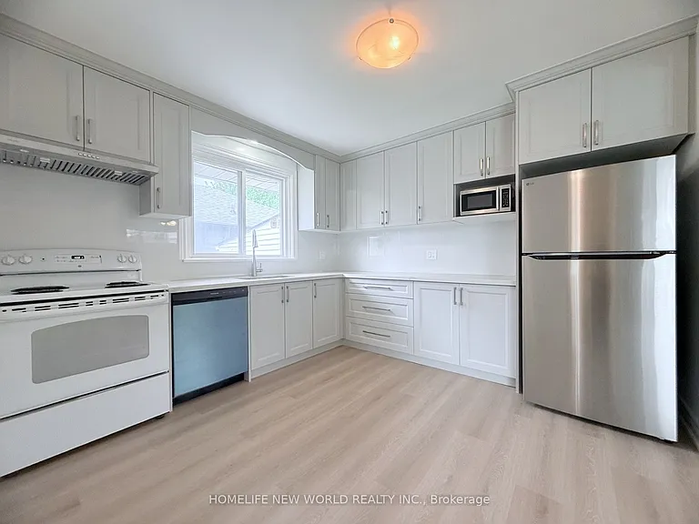 61 Crosland Dr — Photo 11