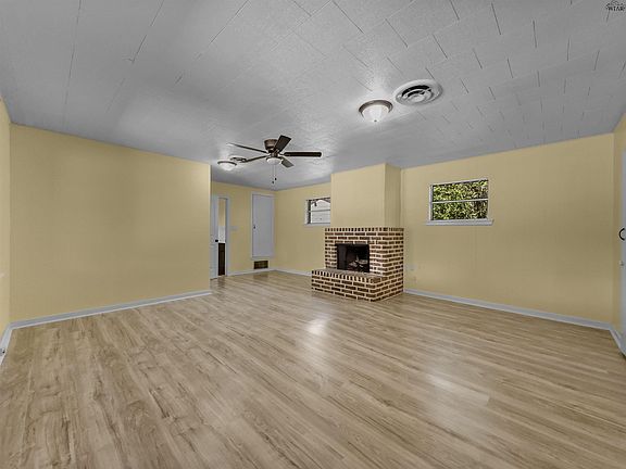 3rd image of 3500 Indian St