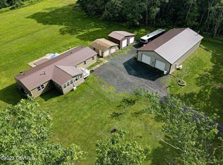337 Lily Lake Rd, Wapwallopen, PA 18660